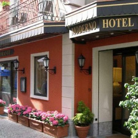 Hotel Moderno Stresa Exterior foto