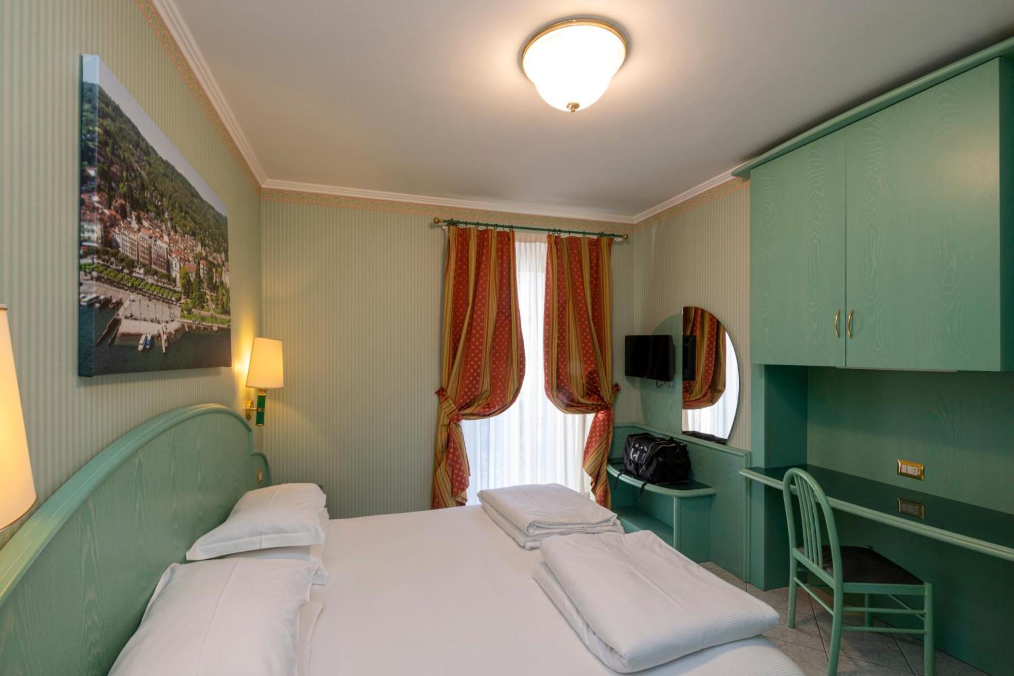 Hotel Moderno Stresa Exterior foto